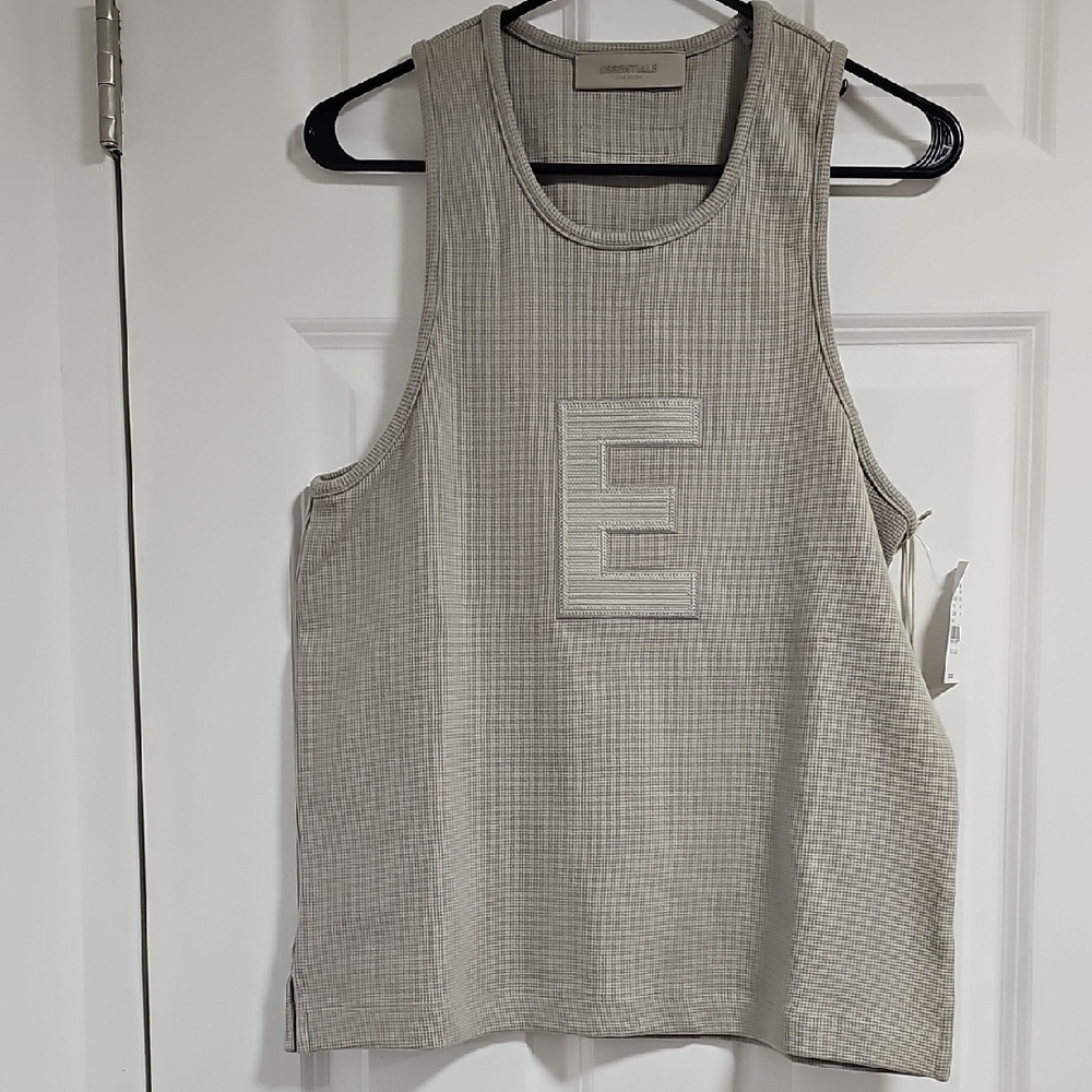 Fear of God ESSENTIALS NWT Womens tpnk Green gray  M